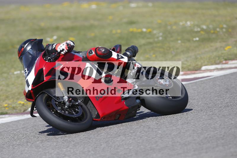 /06 08.04.2026 Cornu Master School ADR/Gruppe rot/3